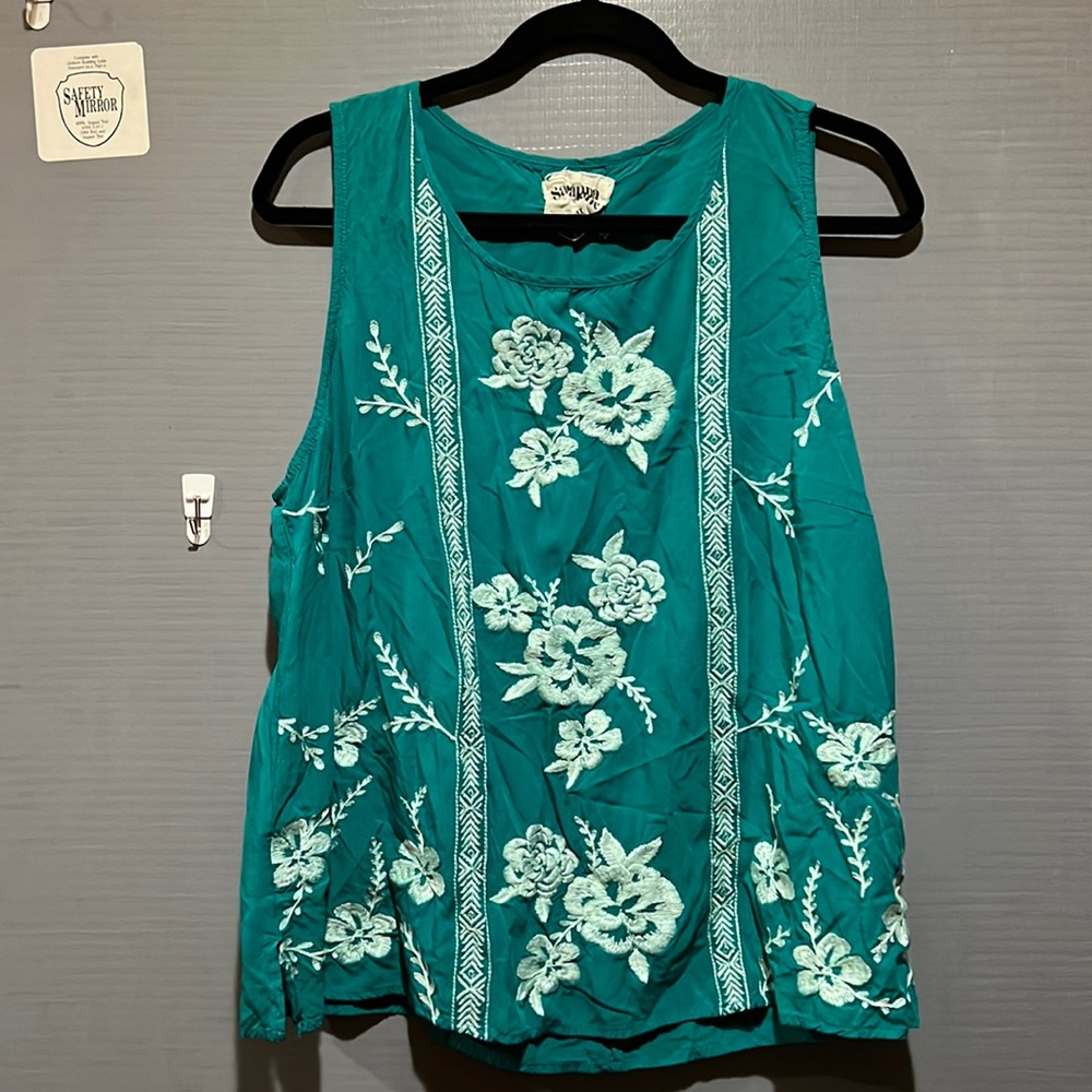 1X Savanna Jane Sleeveless blouse